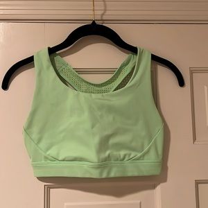 Athleta Ultimate Bra for D-DD+